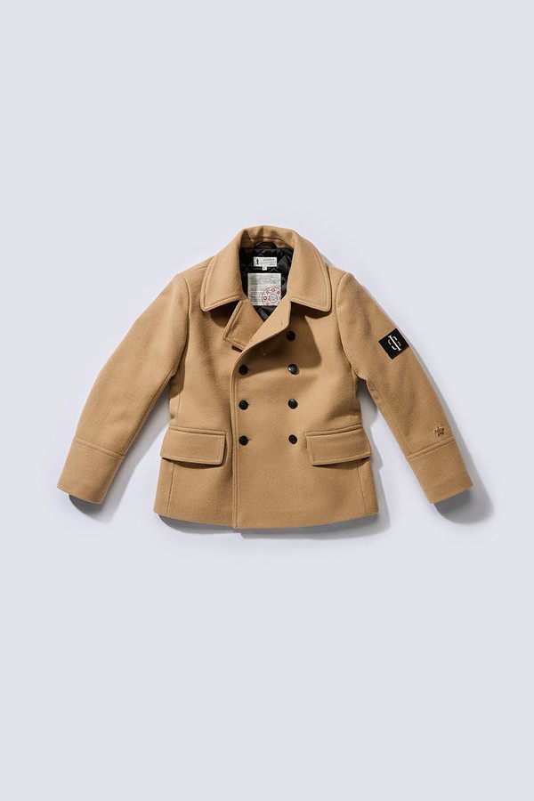 Бушлат двубортный на стеганой подкладке