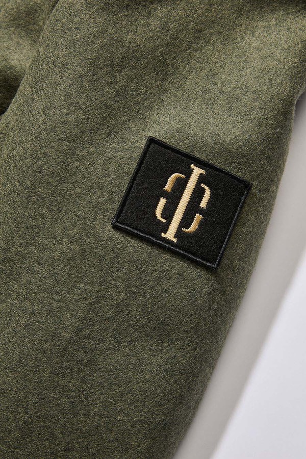 Бушлат двубортный на стеганой подкладке