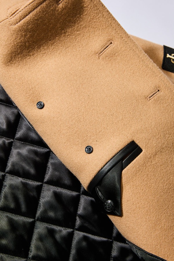 Бушлат двубортный на стеганой подкладке